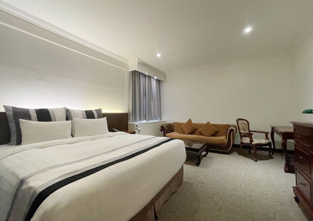 Standard, Double Bed, No Window