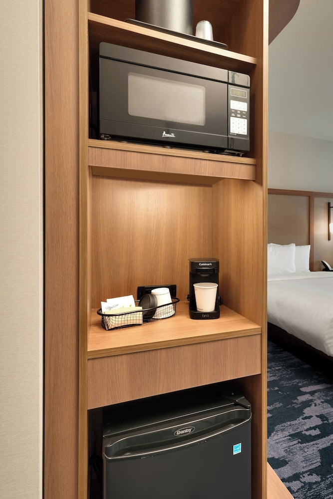 Fairfield Inn & Suites Salt Lake City Cottonwood 40/41