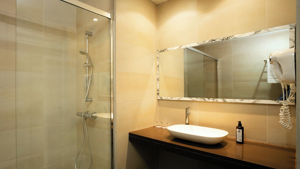 غرفة أساسية اقتصادية بسريرين منفصلين، Hotel Ramblas Internacional 6/8