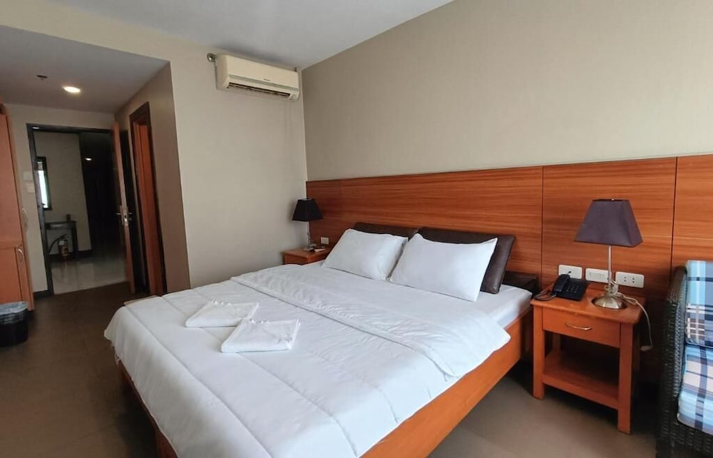 Fuente Oro Business Suites 37/68