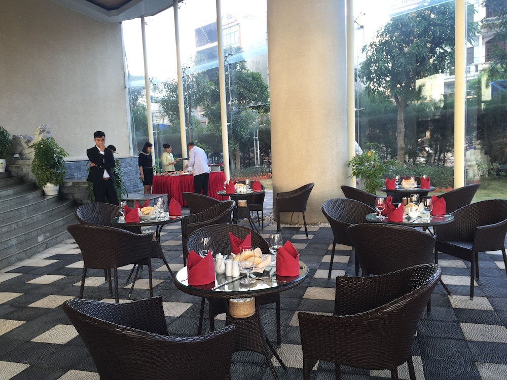 Muong Thanh Grand Ha Long 68/71