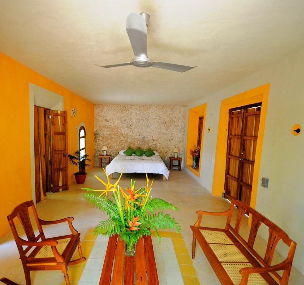 HOTEL HACIENDA SAN FRANCISCO TZACALHA 10/63