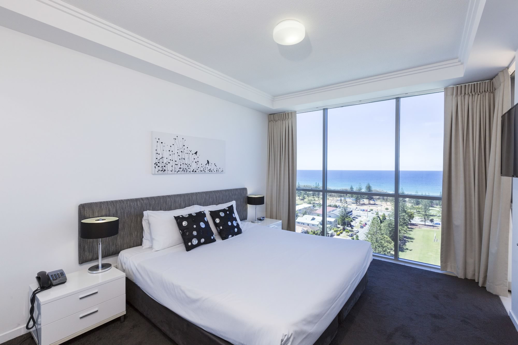 شقة بسرير كينج بإطلالة على البحر بغرفة نوم واحدة، Ocean Pacific Resort 3/10