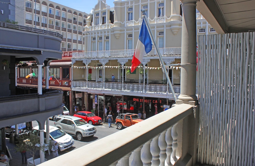 Long Street Boutique Hotel 47/71