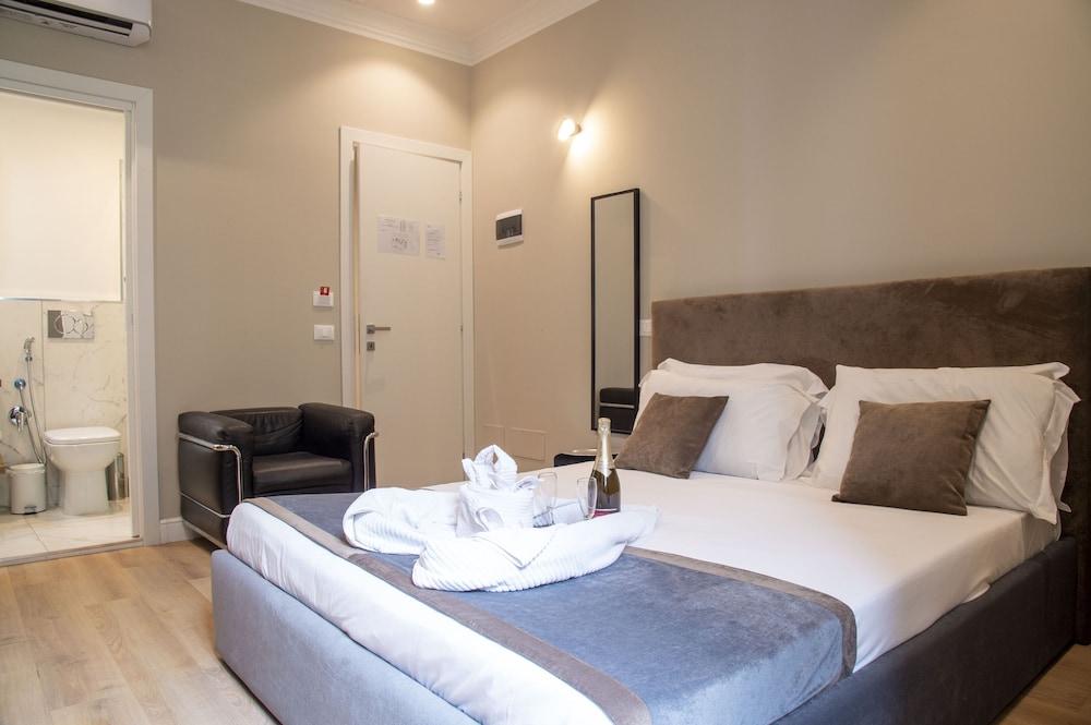 AD Suites Tritone 13/50