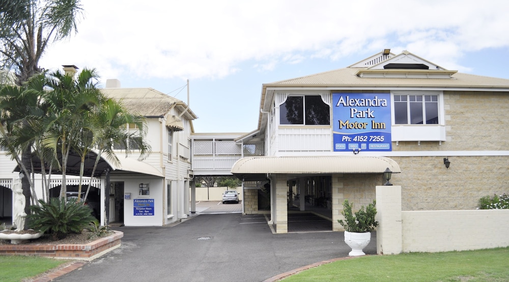 ALEXANDRA PARK MOTOR INN 53/65