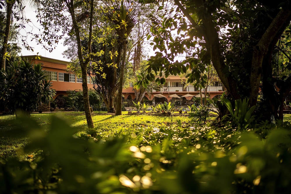 Chichen Itza Hotel 16/28