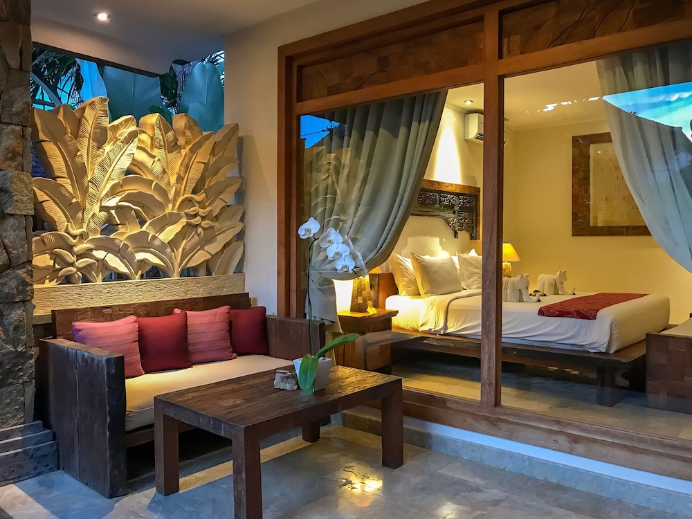 Sri Ratih Cottages 30/50