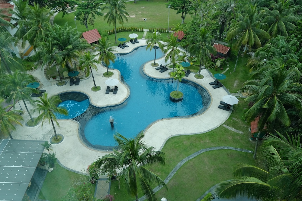Aryaduta Pekanbaru 53/55