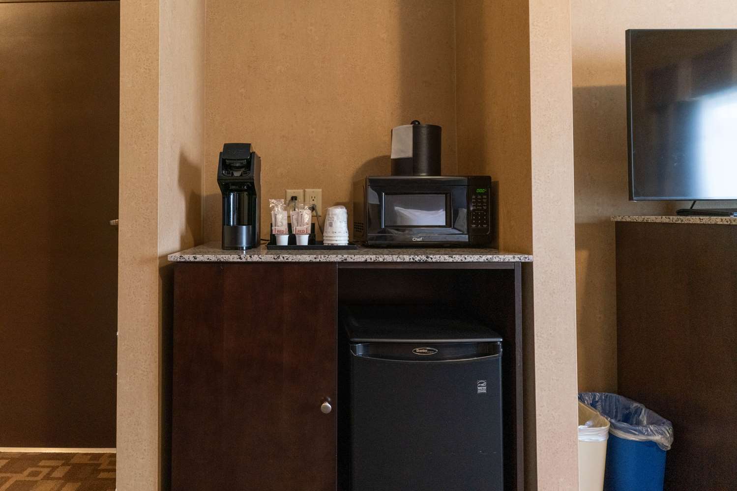 Best Western Plus South Edmonton Inn and Suites 21/32