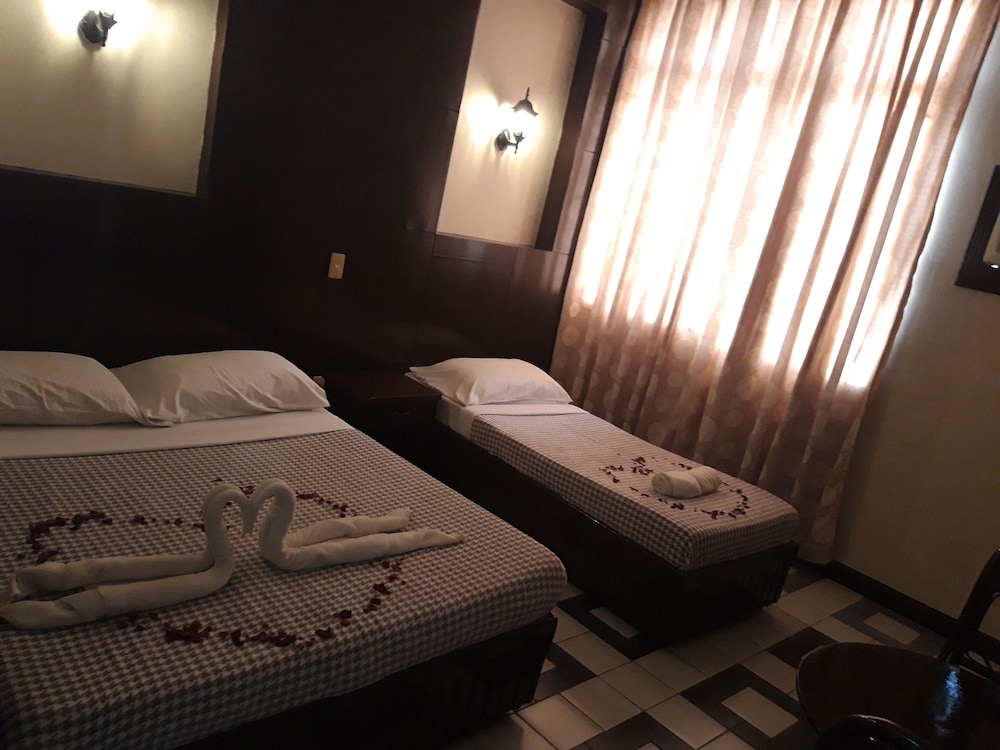 Bamboo Garden Business Inn 18/27
