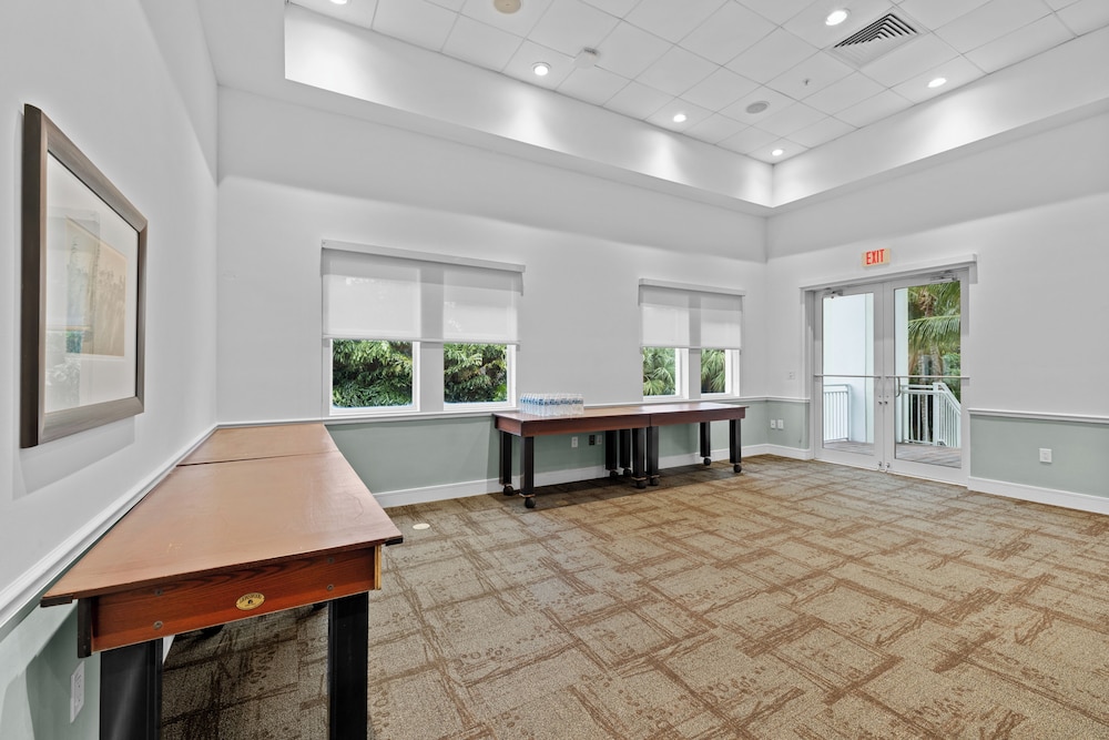 Provident Doral At the Blue Hotel 13/72