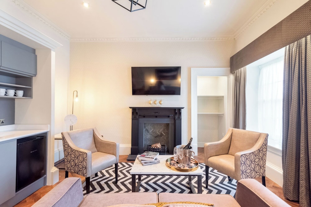 King Street Aparthotel 51/62