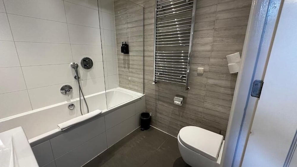 Grand Canal Boutique Hotel 57/58
