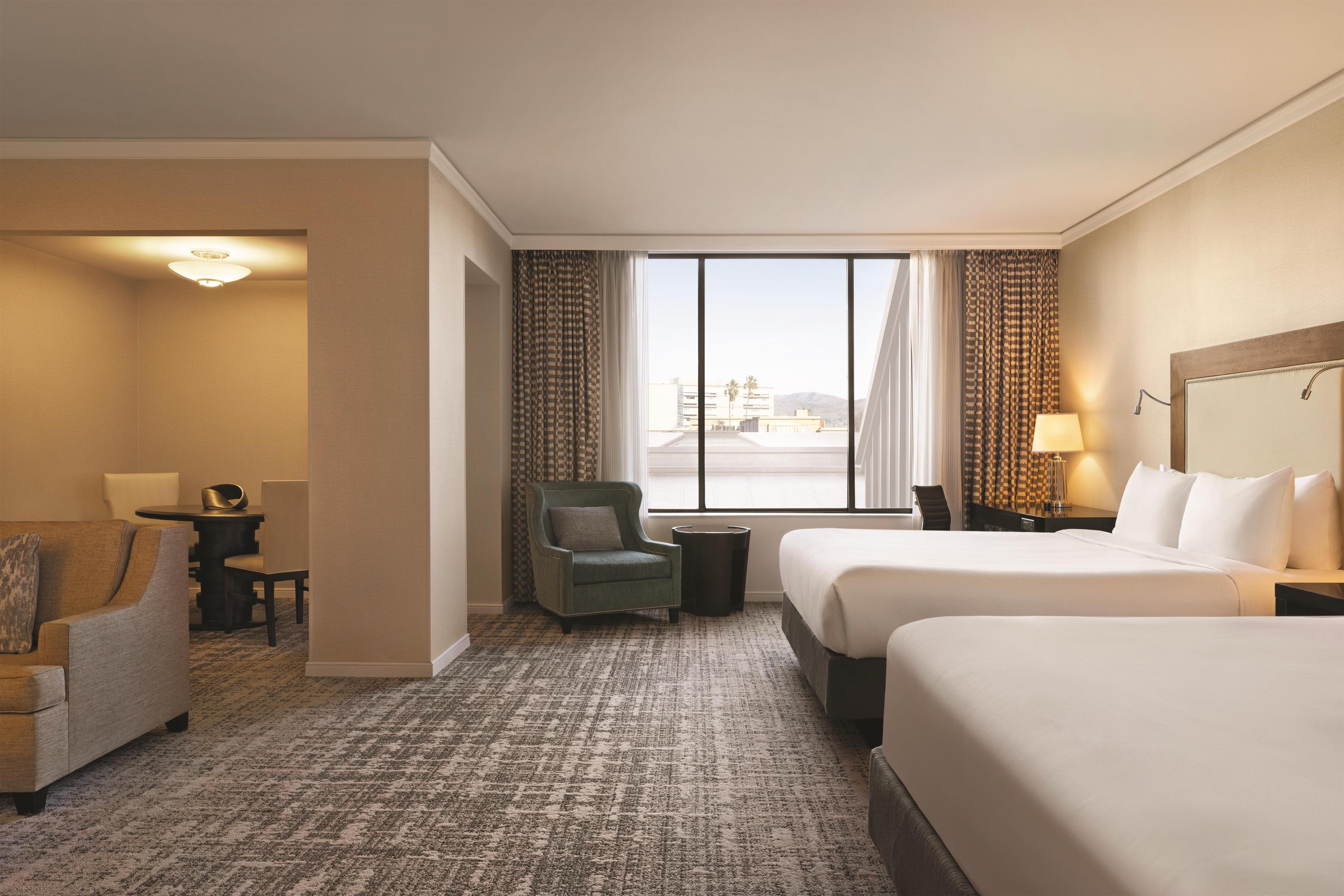 Junior Suite, 2 Queen Beds, Main Tower