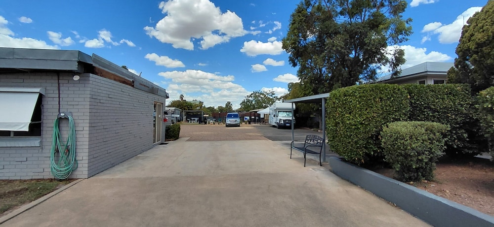KAPUTAR MOTEL - NARRABRI 48/62