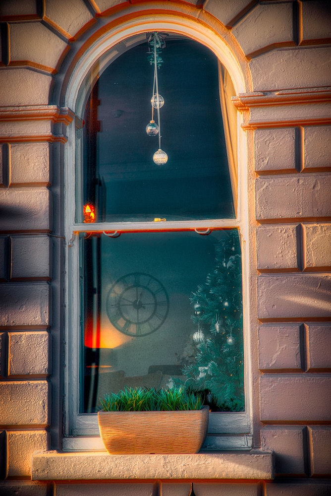 Gloucester House 22/50