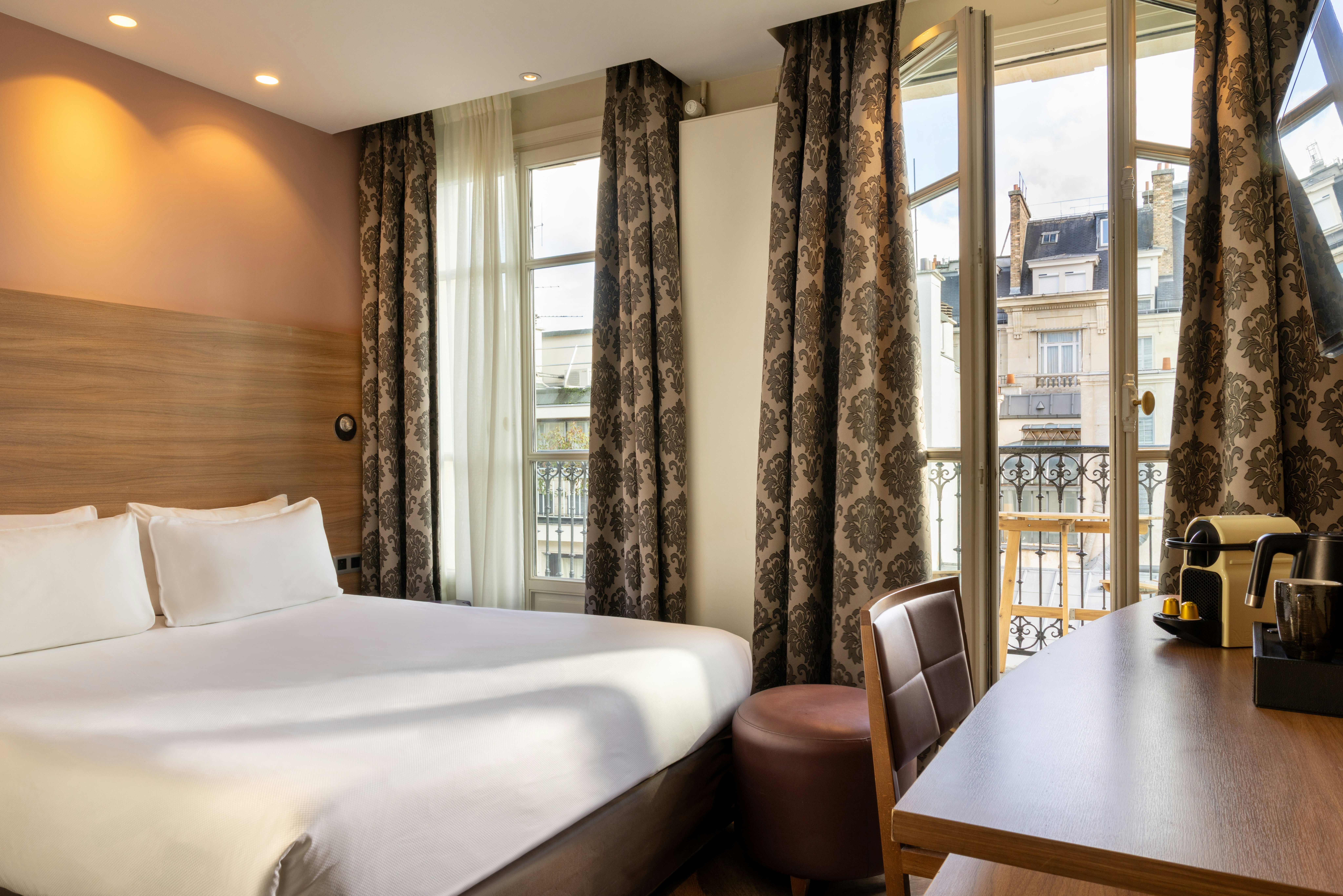 Hotel de Sevigne 34/80