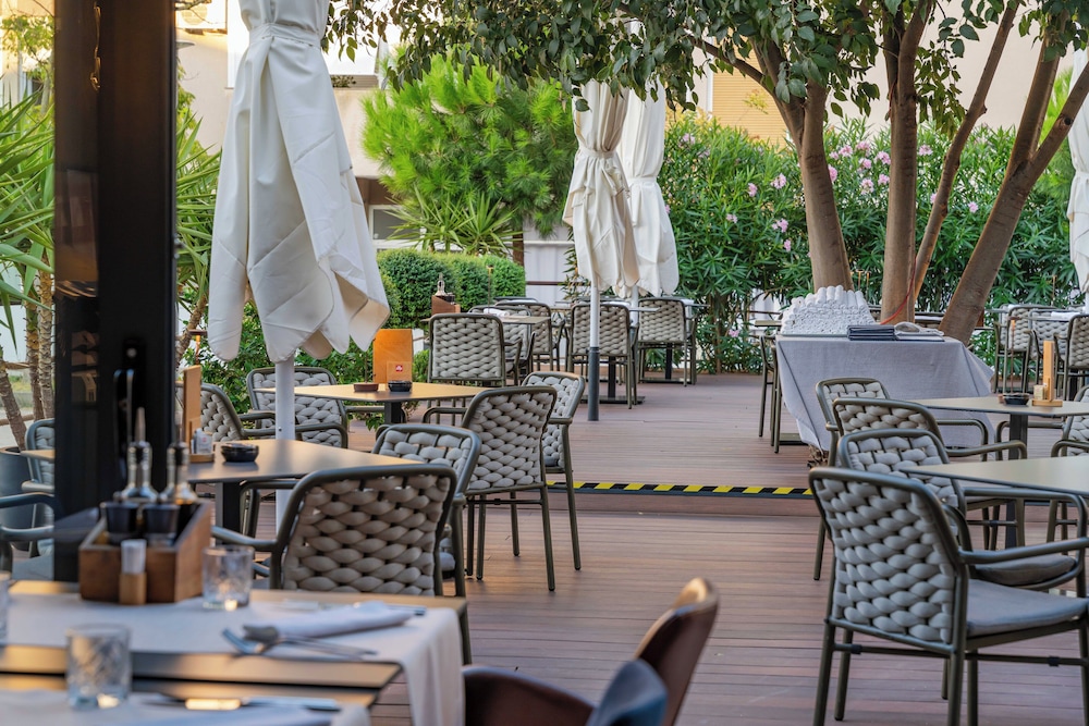 Hotel A Mare 33/50