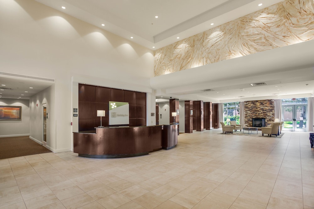 Holiday Inn Baton Rouge College Drive I-10 14/68