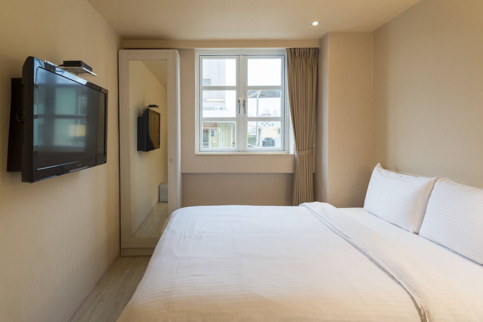 غرفة إليت بسرير مزدوج، Kindness Hotel Houyi Jiuru 2/8