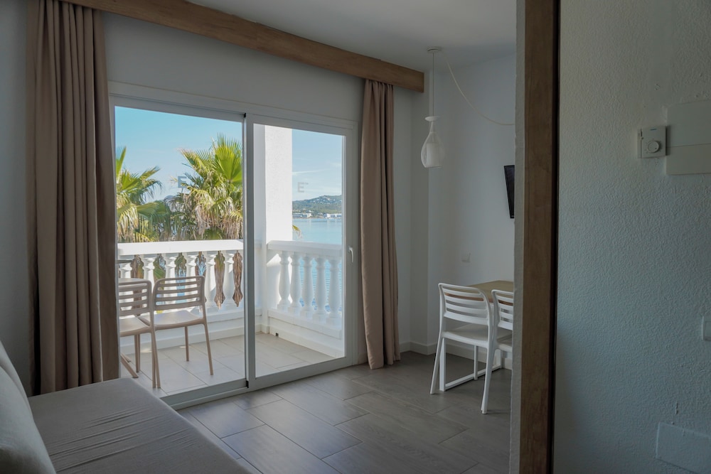 Beach Star Ibiza Hotel 43/78