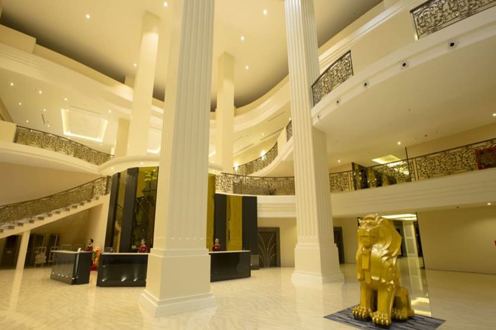 Grand Palazzo Hotel 7/61