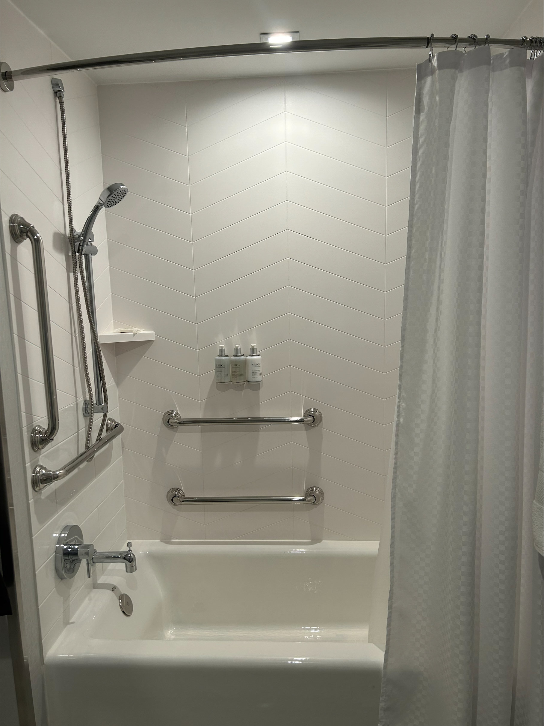 voco Niagara Falls - the Cadence, an IHG Hotel 55/55