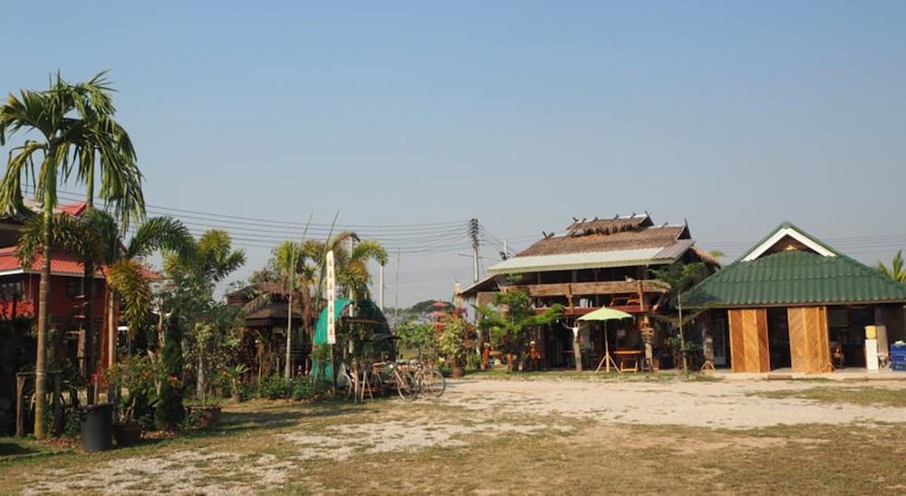 Heun Baan Rong Khun Resort photo4