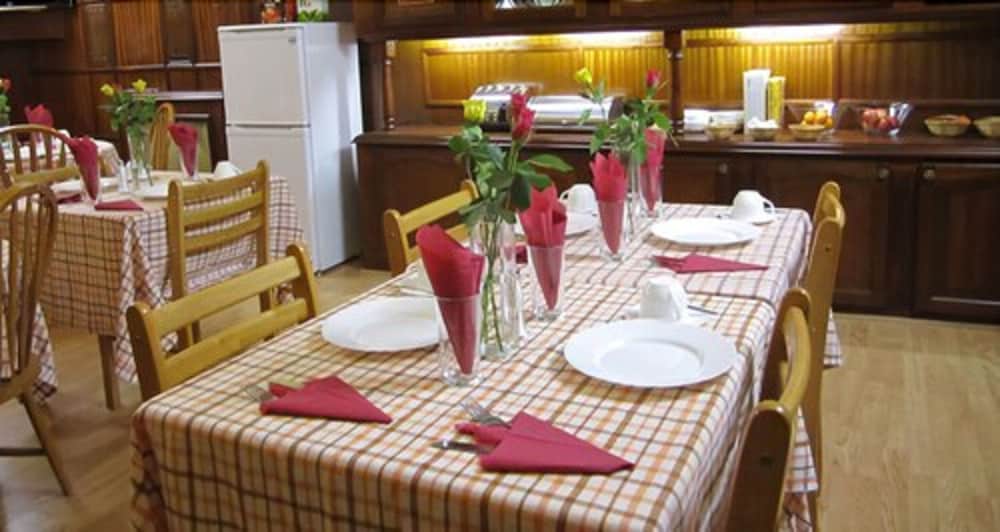 Twickenham Guest House 37/49