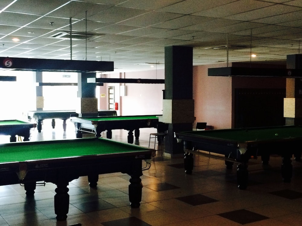 Grand Court Hotel 47/56