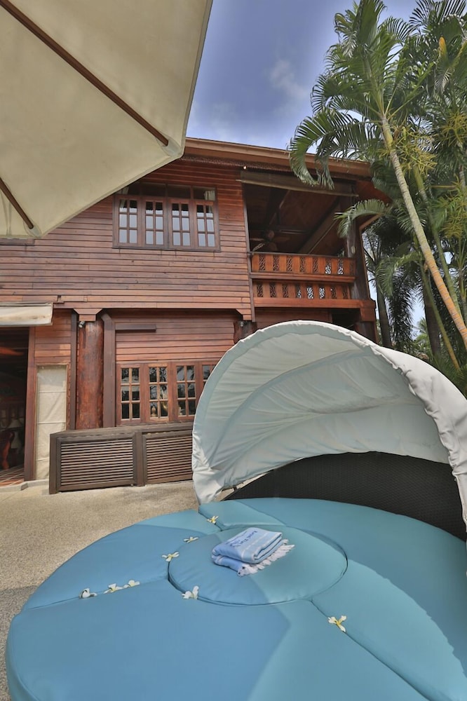Presidential Thai Villa 15/36
