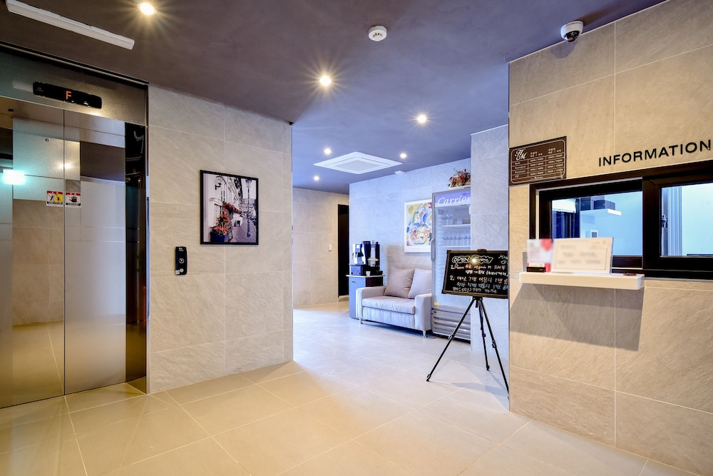 Hotel Maison 6/31