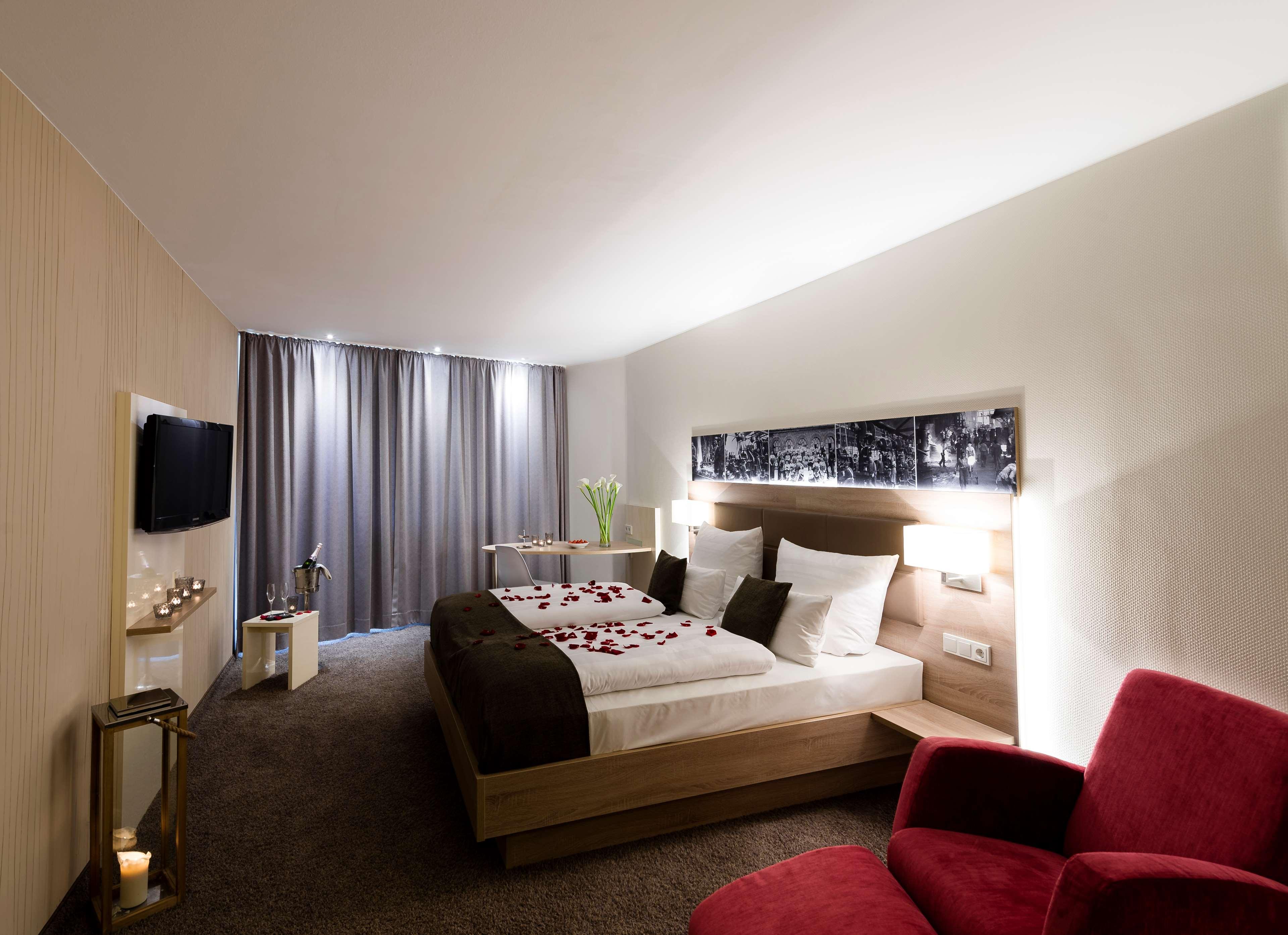 Room, Double Bed, Best Western Plus Parkhotel Velbert 4/5