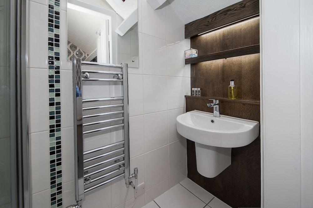The Coppice Guest House 40/50