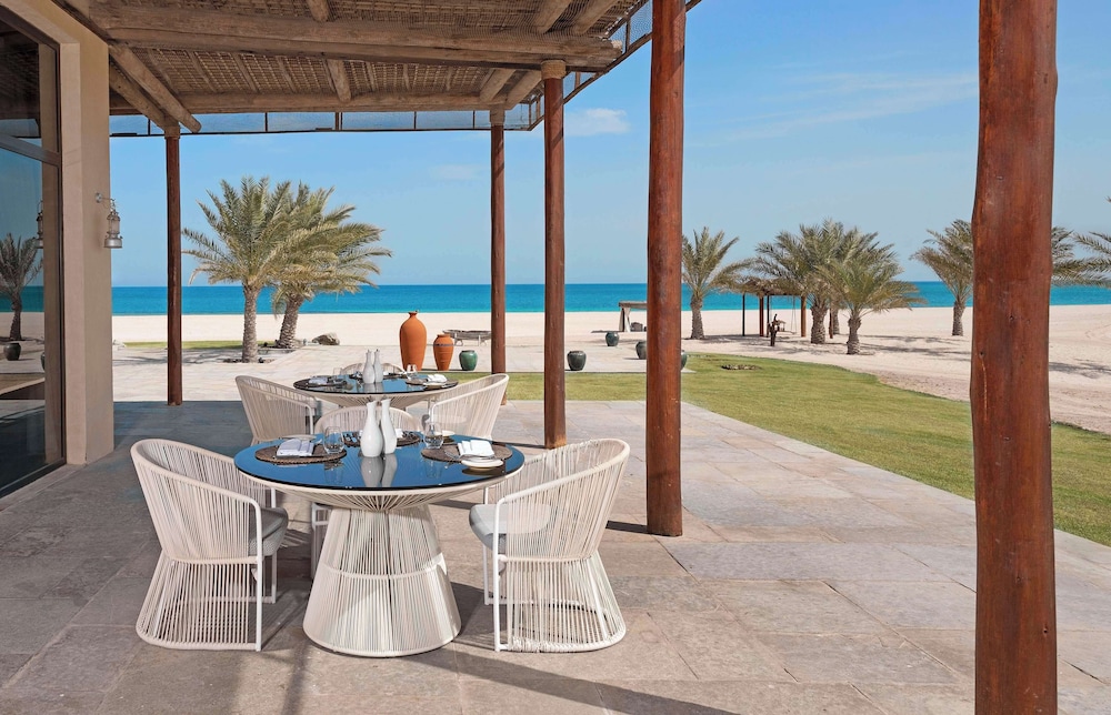 Anantara Sir Bani Yas Island Al Yamm Villa Resort 15/49