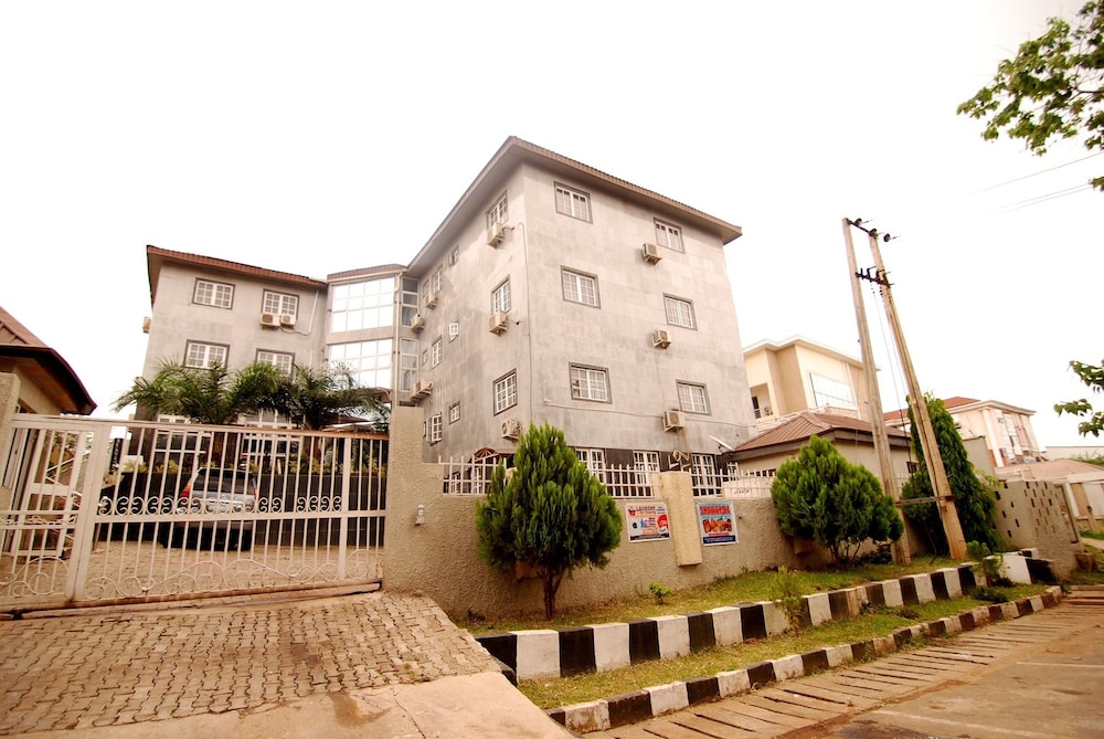 Silverland Hotel And Suites photo5
