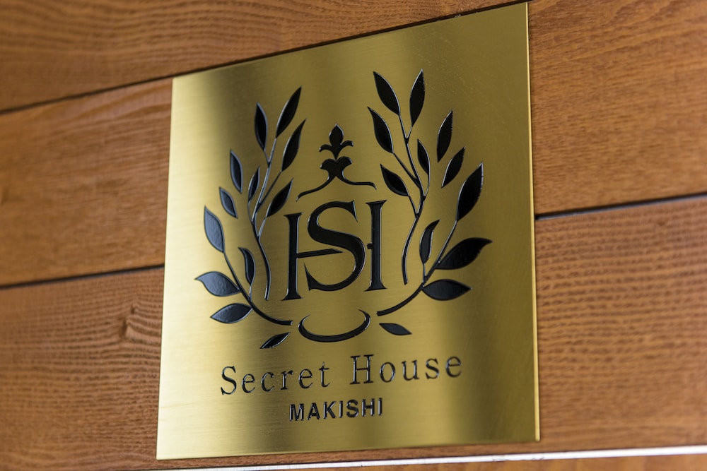 Secret House Makishi 16/50