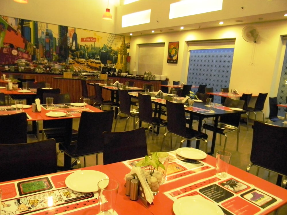 Red Fox Hotel East Delhi 39/59