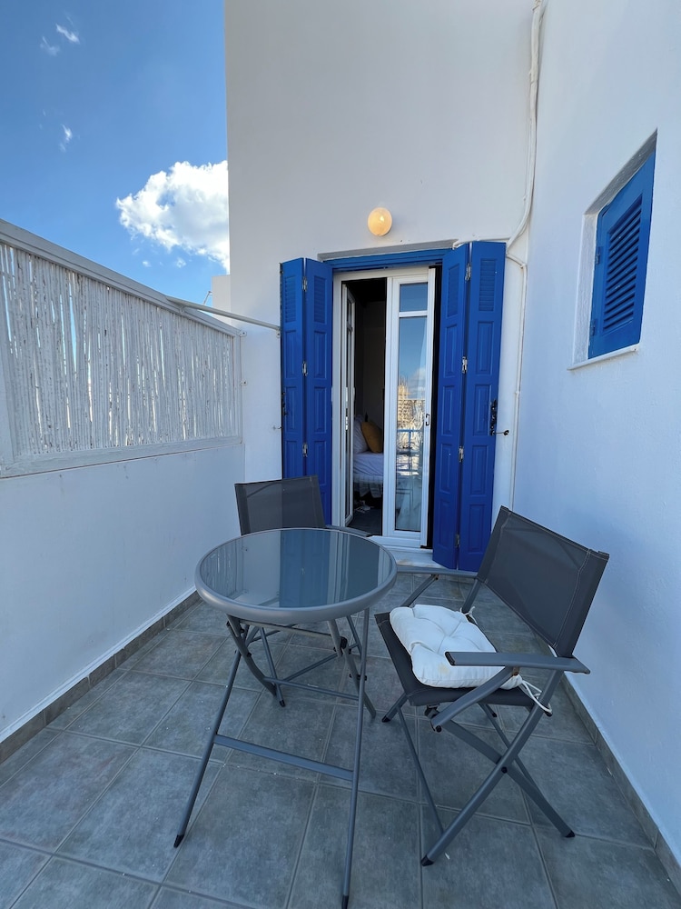 Heliotropio Studios & Apartments 23/50