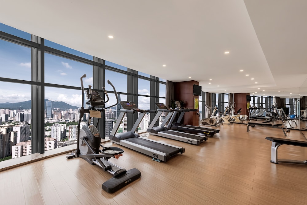 Huaqiang Plaza Hotel 27/42