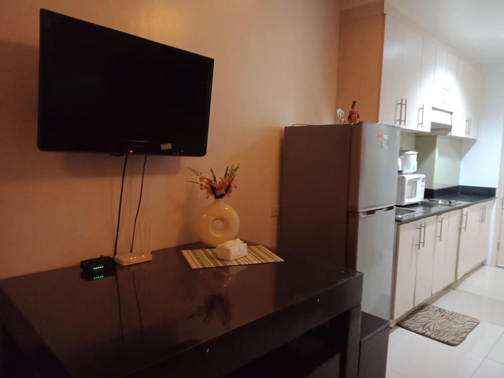 Jericho's Place At Sea Residences 28/68