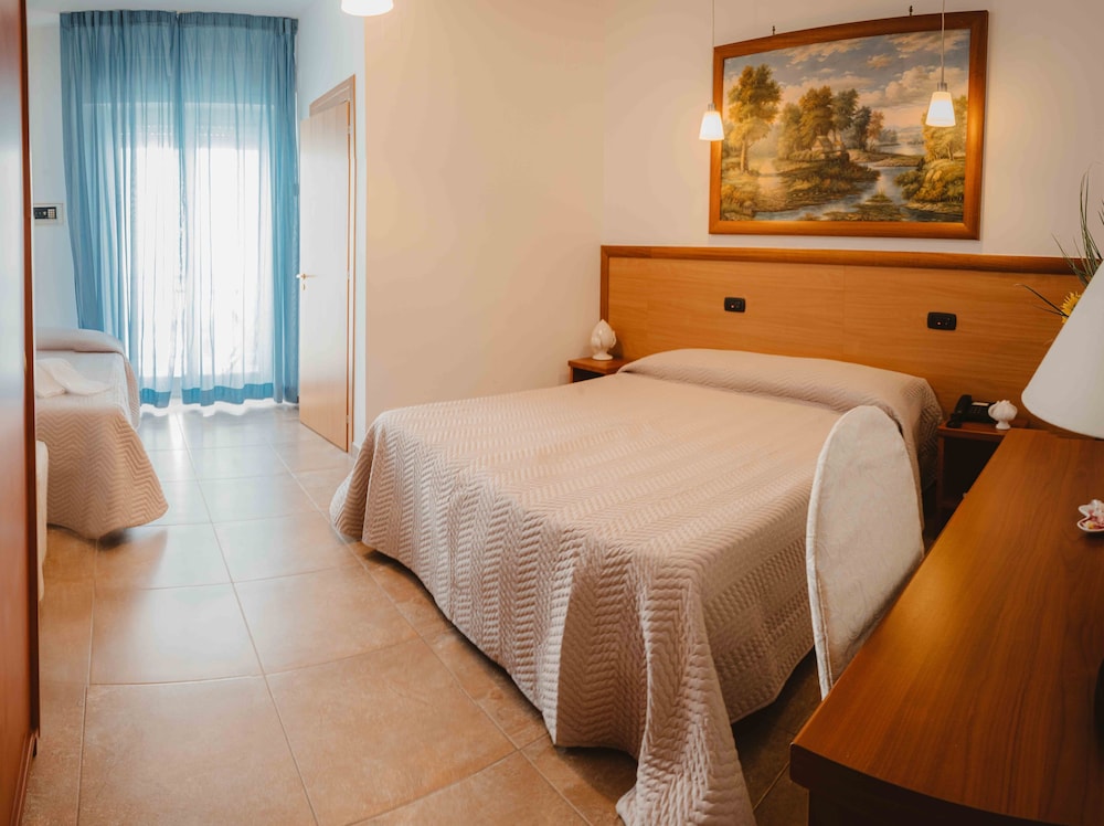 Hotel Accord Le Rose 17/50