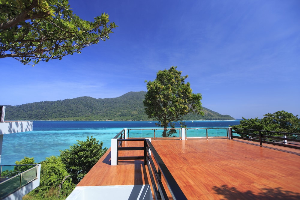 Mountain Resort Koh Lipe 62/70