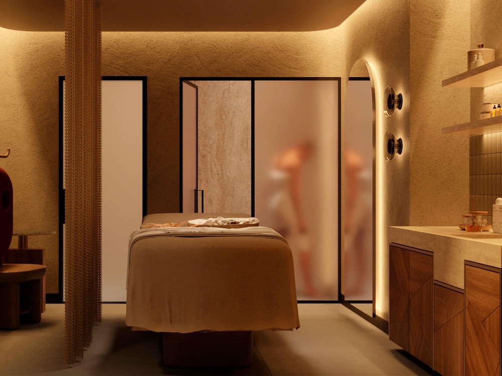Movenpick Yerevan 37/63