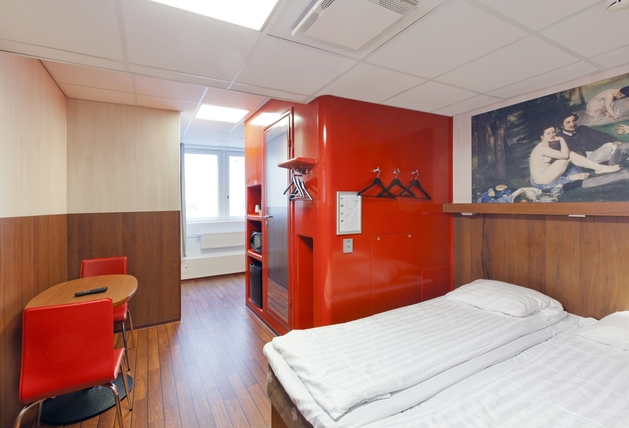STANDARD, DOUBLE BED