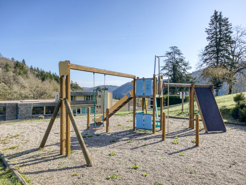 Residence Vacanceole Le Domaine de Confolant 36/62