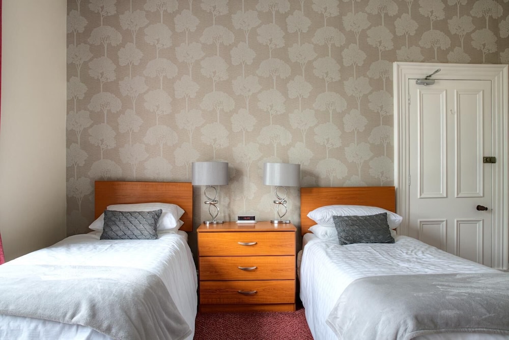 Kildonan Guest House 7/15