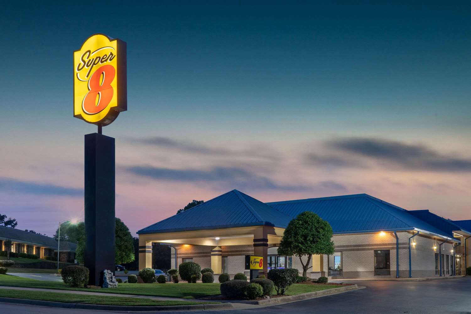 Super 8 by Wyndham North Little Rock/McCain 17/19