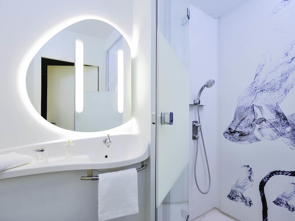 Ibis Budget Lille Centre 72/72